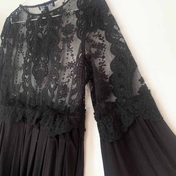 For love of lemons Isabella bell sleeve dress - Picture 7 of 7